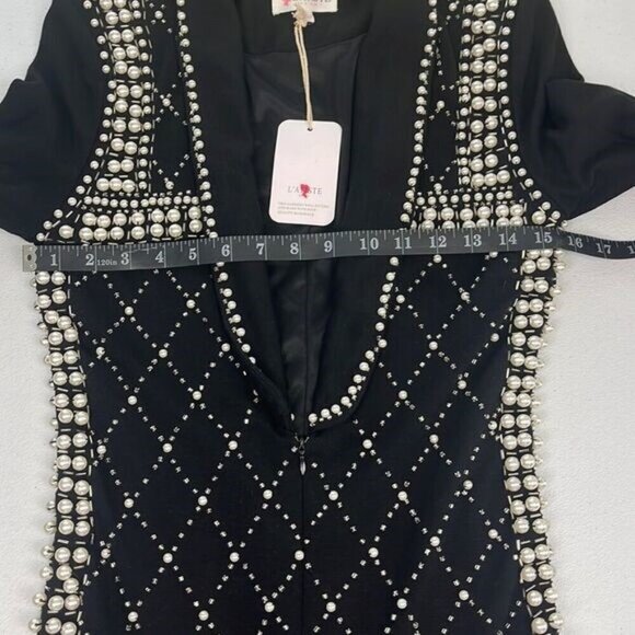 L'atiste Pearl Tuxedo Dress Black Long Sleeve Deep V-Neck Lined Bodycon NEW - Picture 9 of 13